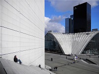 'Resting at La Defence,' photography by Elisabeth Flynn-Chapman